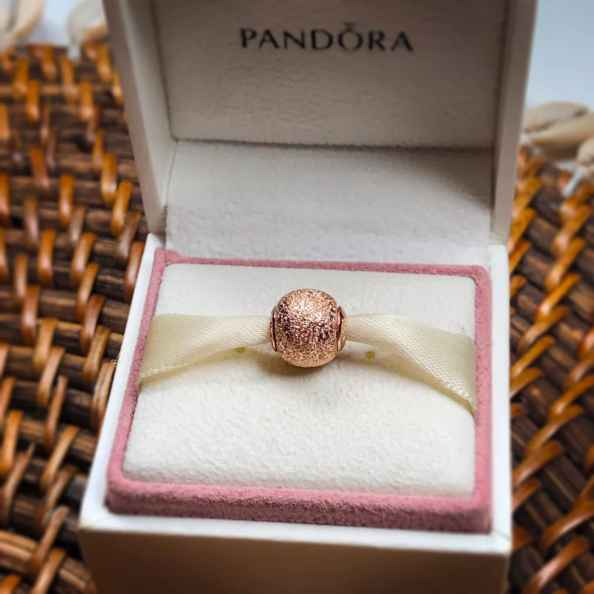 Pandora essence store rose gold