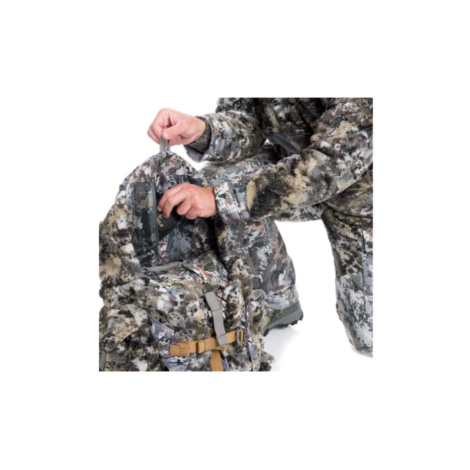 SITKA Gear Hunting Camo Fanatic Pack Optifade Elevated II One Size Fits All - Image 3 of 4