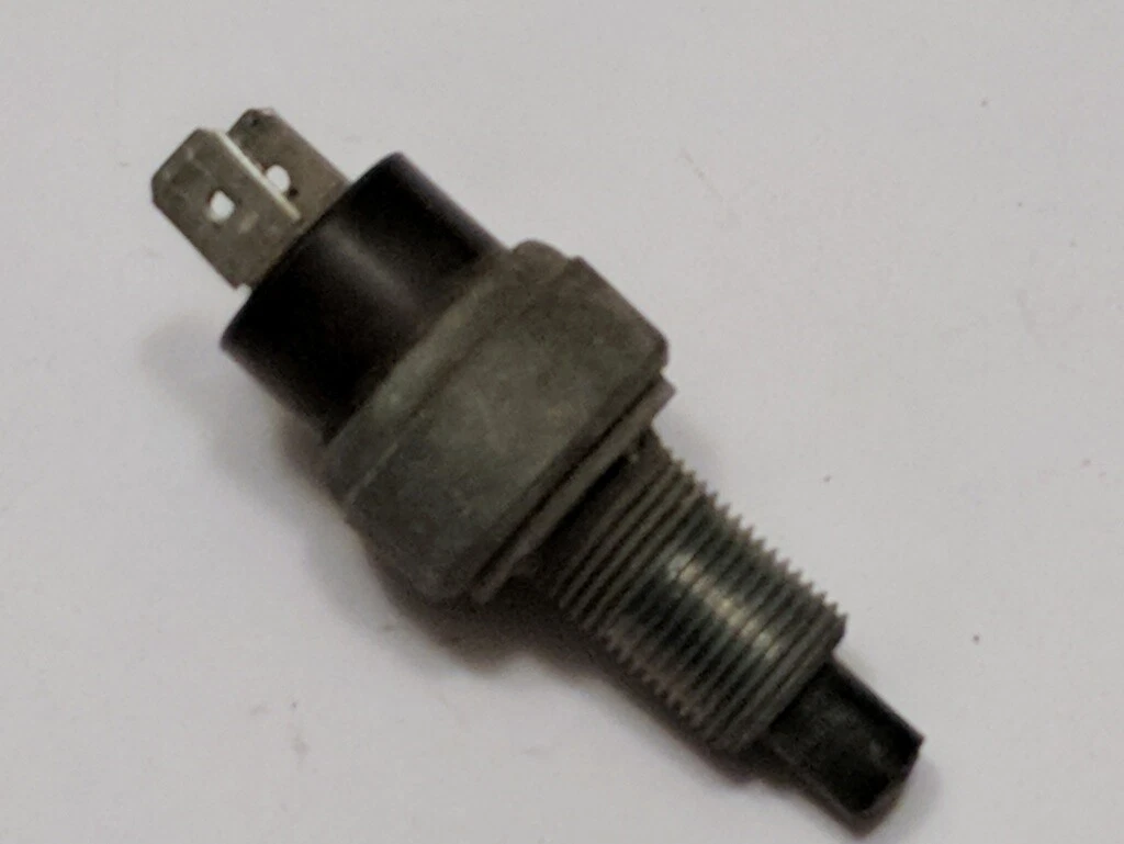 Genuine BMW E23 E24 E28 E30 Brake pedal switch 61311368786 | eBay