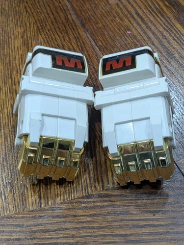 Vintage 1993 MMPR Power Rangers Titanus Feet Claws Original Parts Megazord