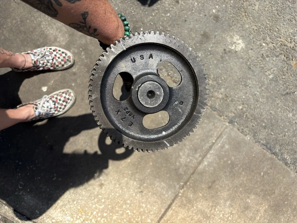 CUMMINS 5.9 24v DODGE RAM CAMSHAFT 3942567 FREE SHIPPING - Imagem 3 de 4