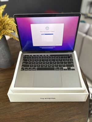 Mac Book Pro It Is In Very Well Condition
