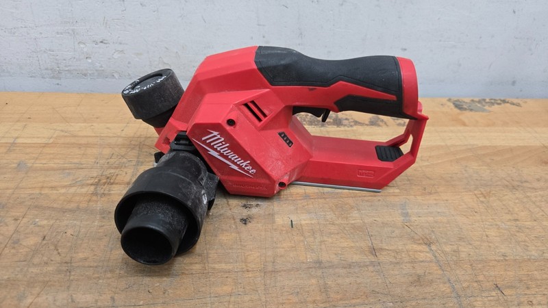 Milwaukee 2524-20 Brushless Cordless Planer *TOOL ONLY*