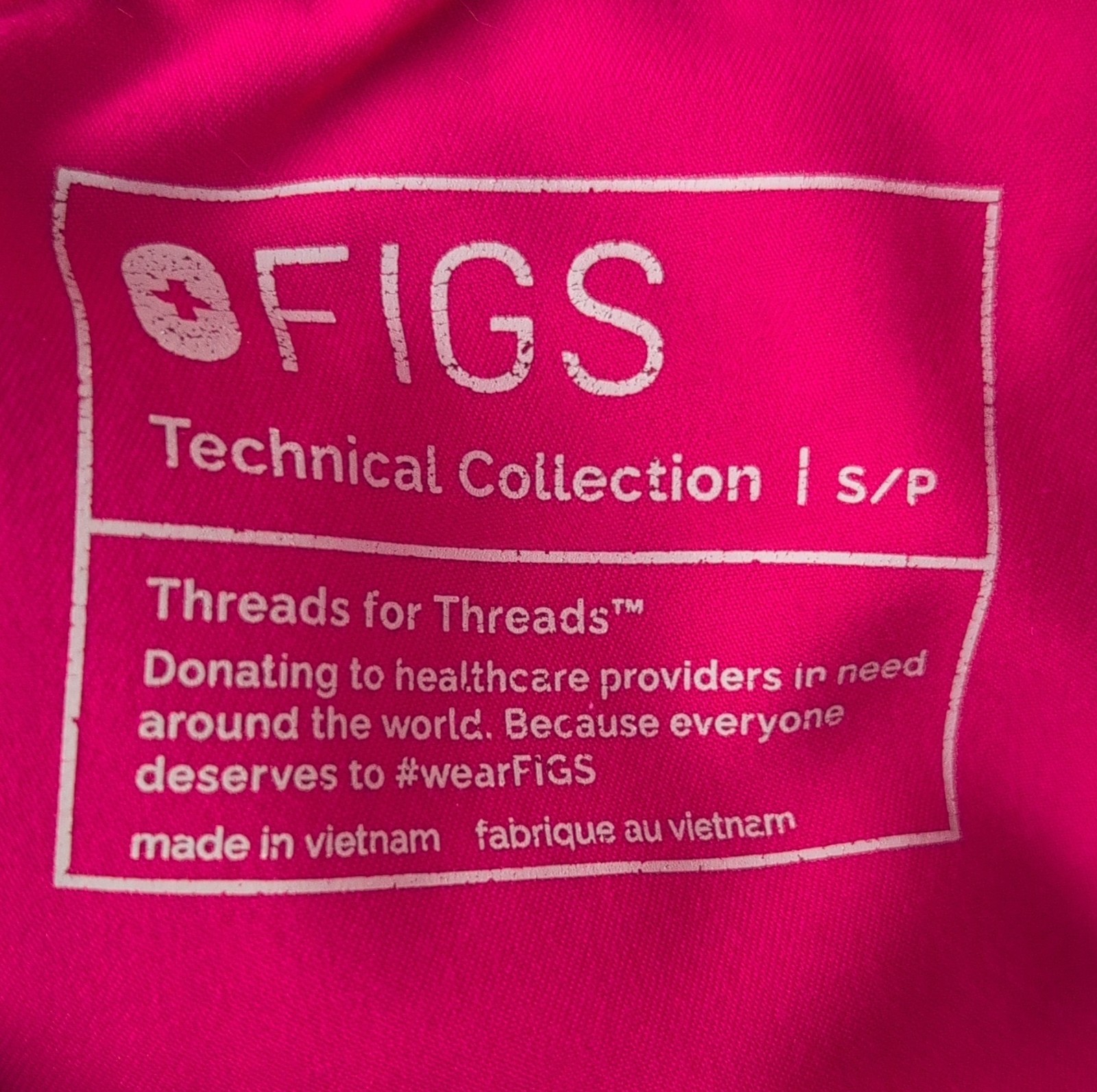 FIGS Women's Pink Solid Pattern Medical Scrub Top… - image 4