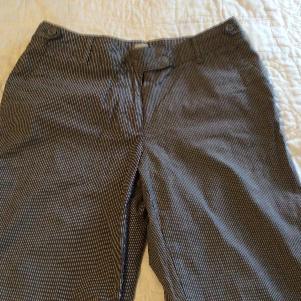Liz Claiborne Womens Pants Slacks Size 6 Gray Stripe TJM - Image 4 of 4