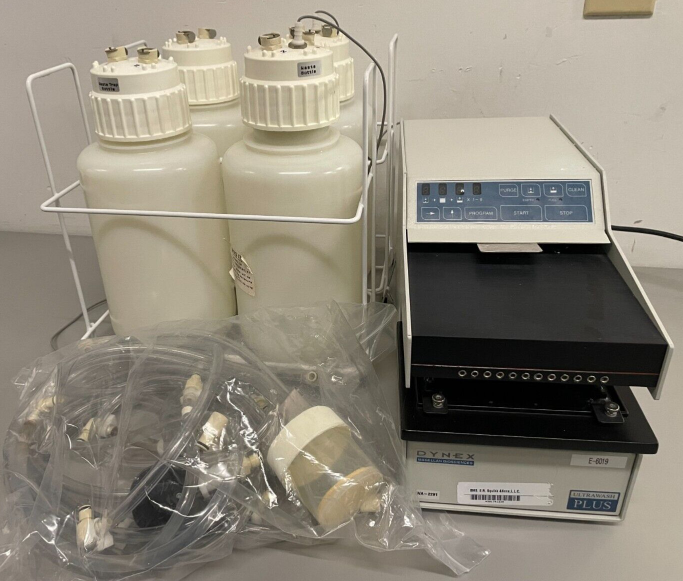 Dynex Ultrawash Plus Microplate Washer With Accessories