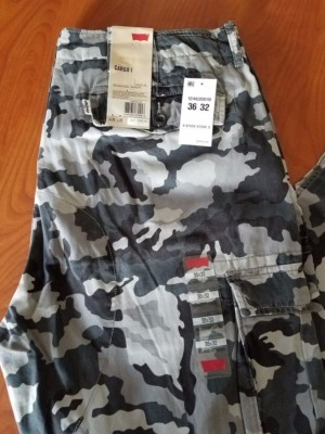 NEW LEVIS MENS CARGO I RELAX FIT GRAY BLACK CAMOUFLAGE CAMO PANTS