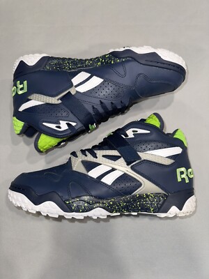 EXTREMELY RARE!! Reebok Pump Paydirt Mid V60291 Seattle Seahawks