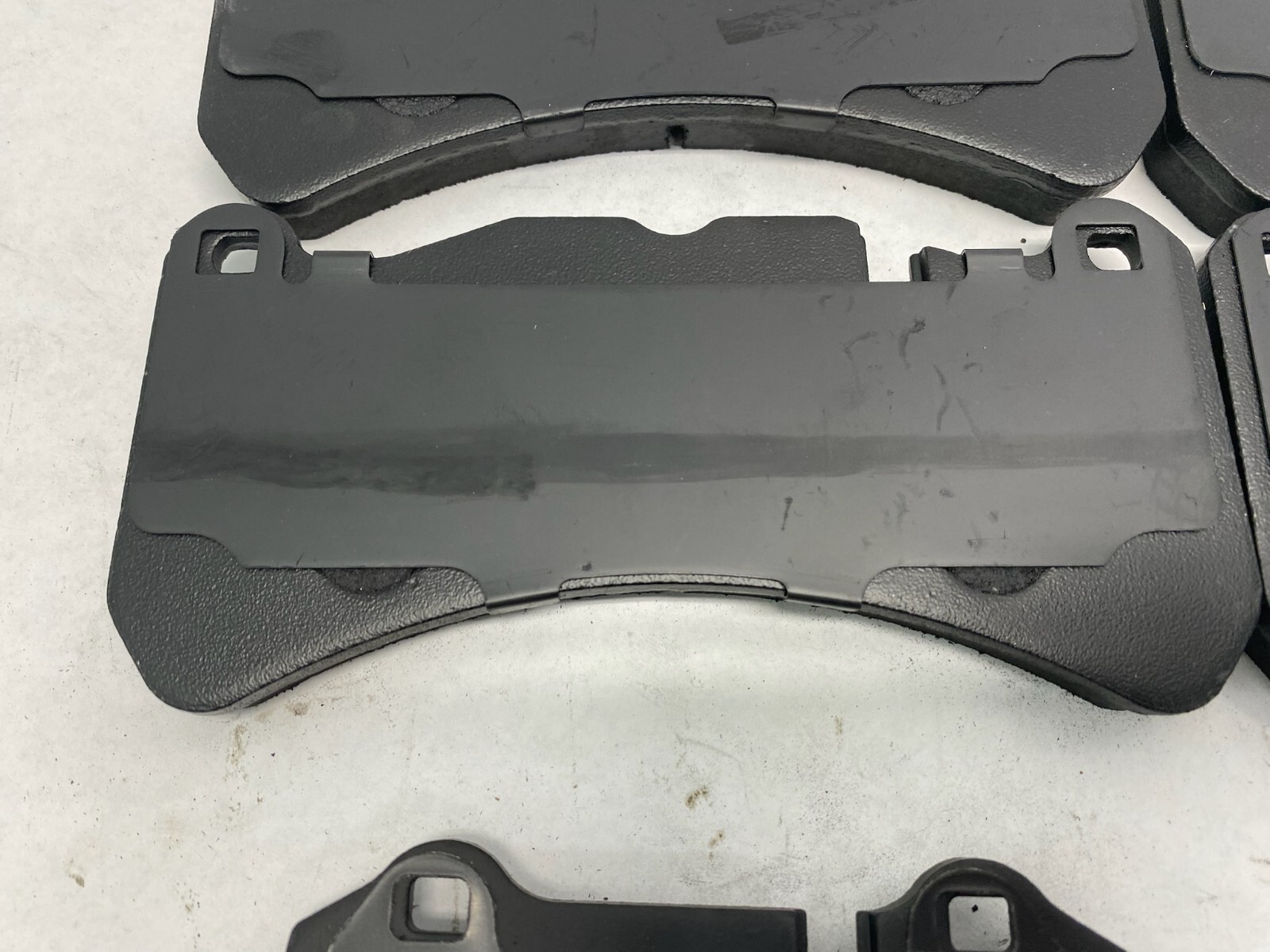 2010-2017 Maserati GranTurismo Quattroporte Front And Rear Brake Pad Set Used