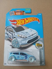 NEW HOT WHEELS 2016 BLUE '12 FORD FIESTA ~ ARTIC RACER #157/250!!!