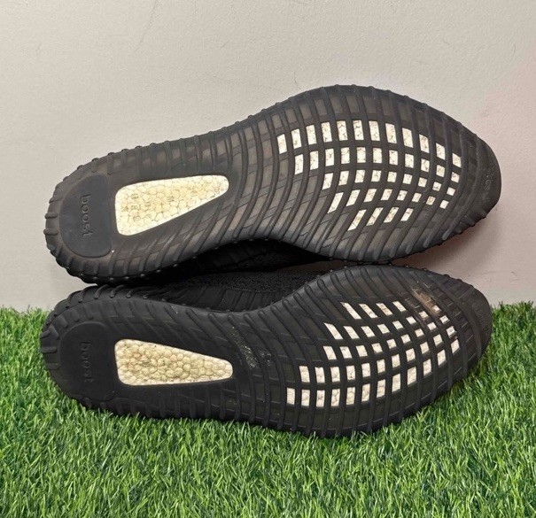 Adidas Yeezy Boost 350 V2 Bred 2020 Black Red Size 17 Sneakers w/ Box CP9652 thumbnail 6