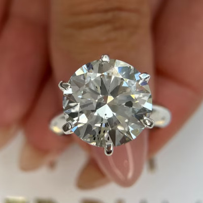 9CT Round Cut Lab Grown Dimond Solitaire Style Women's Ring Solid 14k White Gold