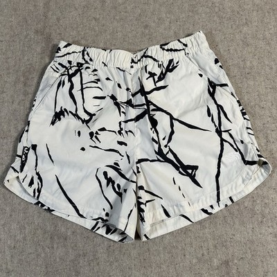 The North Face Women's Class V Pathfinder Pull-on Short Size Small White Black