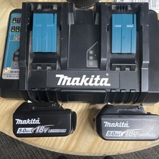Makita DC18RD 18V Dual Port Charger w/ 2x BL1850B 5.0Ah Batteries