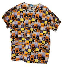 SCRUB HQ Womens Size Large Scrub Top Halloween Cats Ghosts Pumpkins Animated