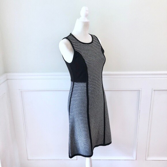Calvin Klein Fit & Flare Sweater Dress Sleeveless Striped S Small Black Gray Calvin Klein Fit & Flare Sweater Dress Sleeveless Striped S Small Black Gray