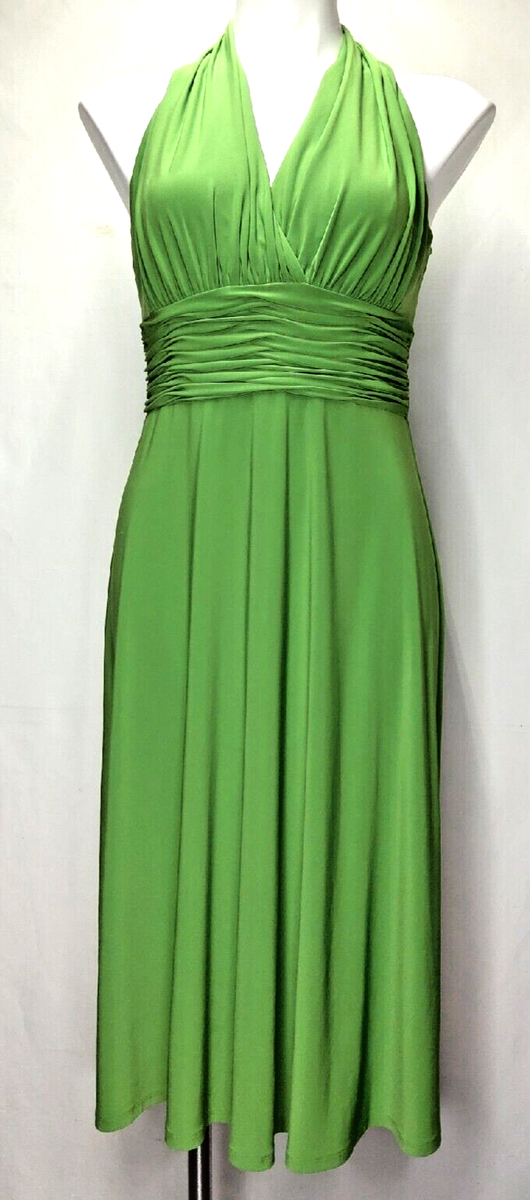 slim fit dress slacks Ingenue Swing Dress in Vintage Green Rose Print main image 0