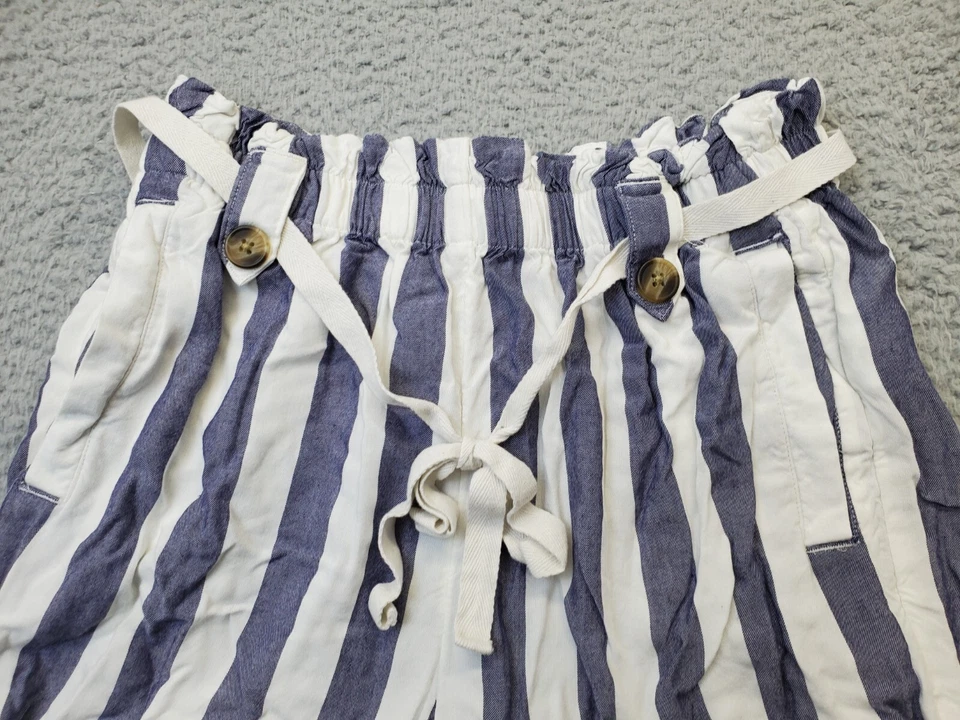 American Eagle Outfitters 短裤女式中号海军蓝白色条纹粘纤腰带 — 第 3/4 张图片