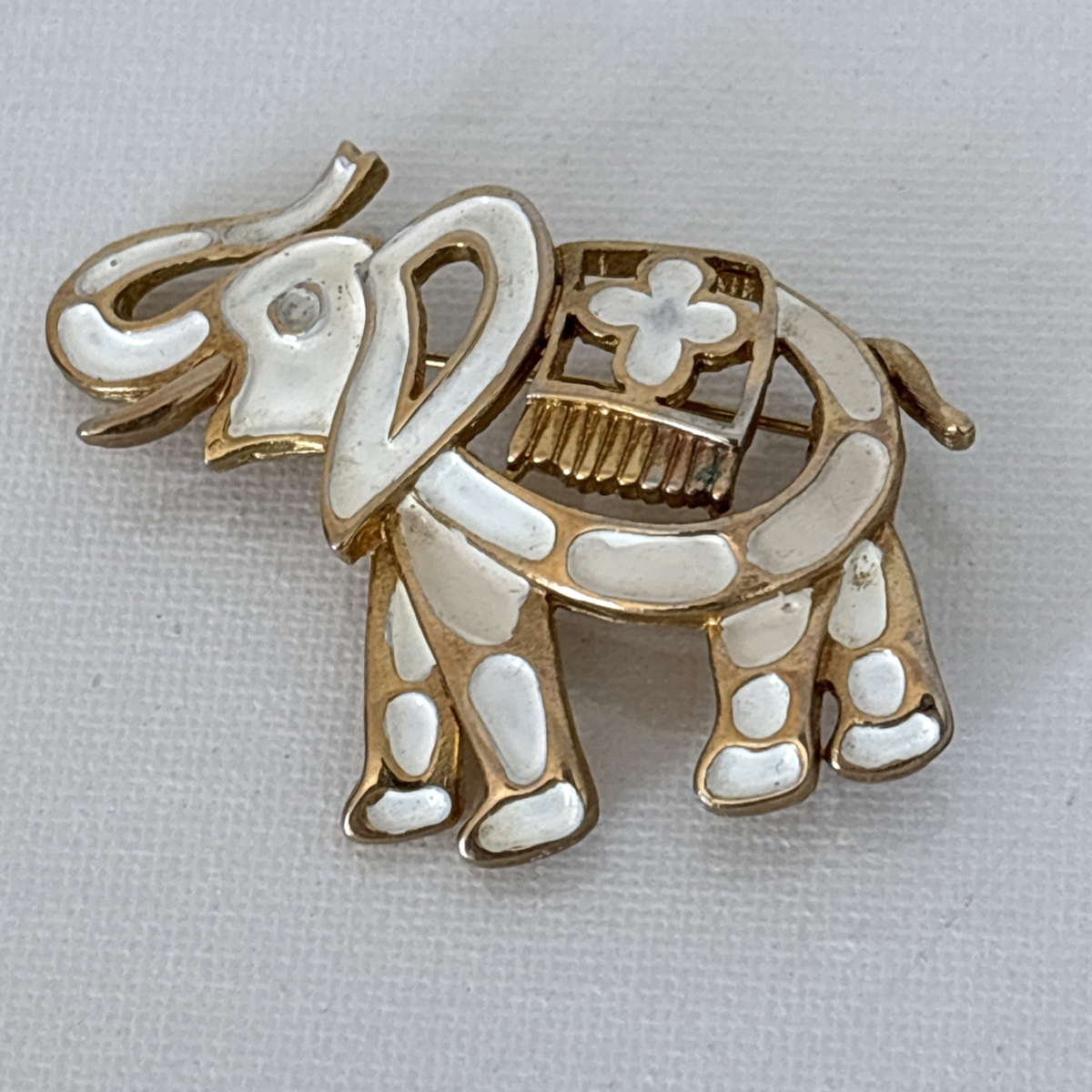 Vintage JJ Jonette Jewelry Brooch Pin Elephant White Enamel Gold