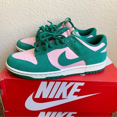 Nike Men's Size 9.5 Dunk Low Retro SE Med Soft Pink/Malachite Colorway