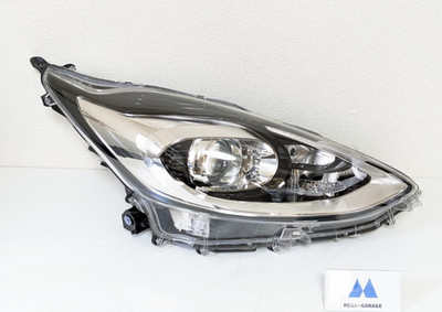 Toyota Original NHP10 Aqua Prius C Late Model Scheinwerfer rechts KOITO 52-312
