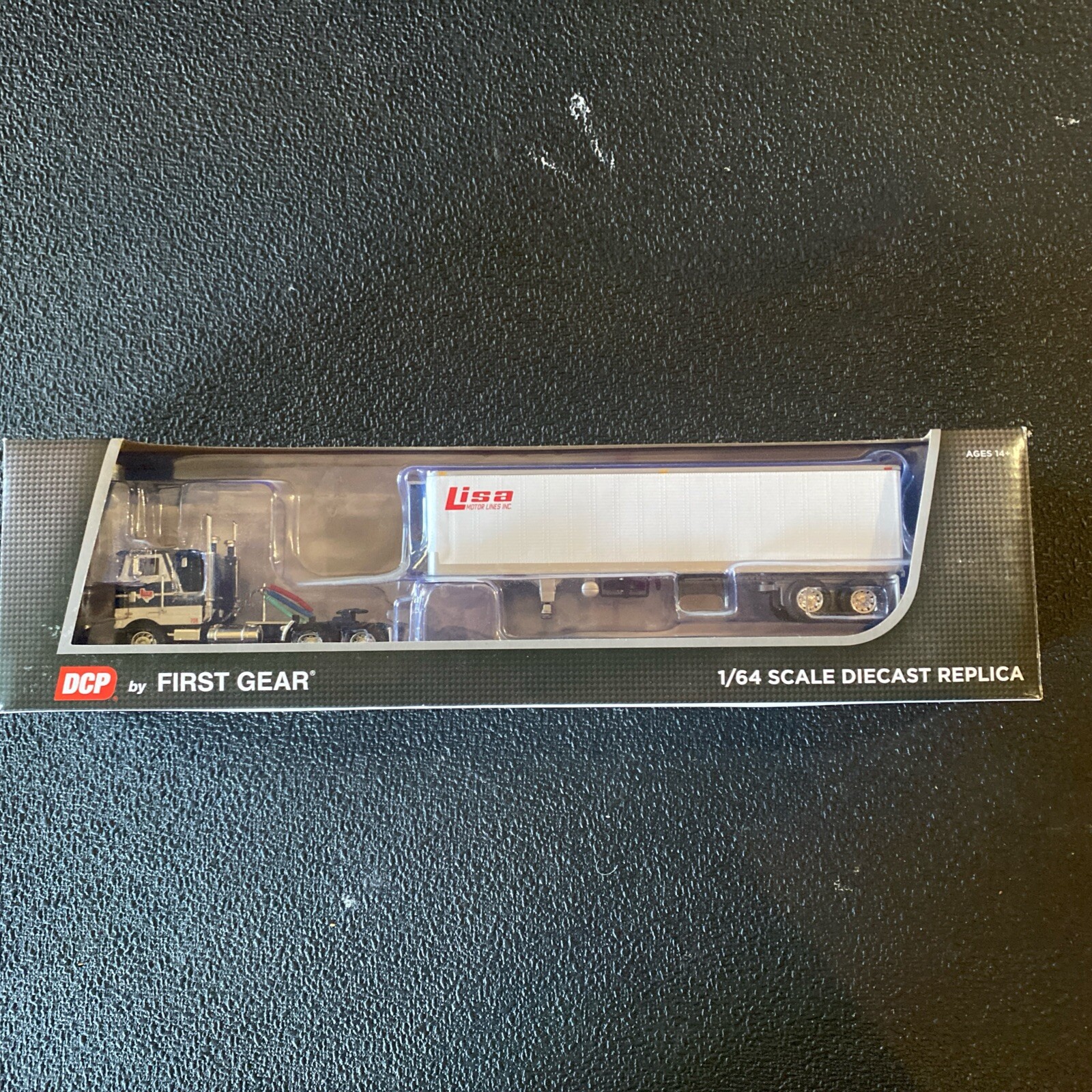 First Gear DCP Fallen Flag 60-1085 Lisa Motor Lines Truck Model