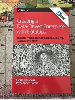 Erstellen eines datengesteuerten Unternehmens mit..., Ashish Thusoo