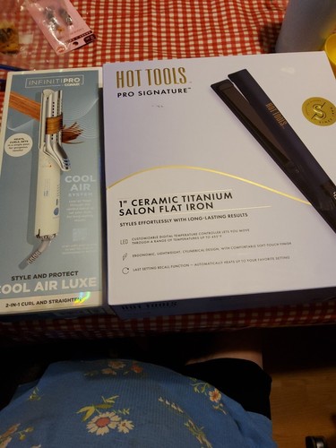Hot Tool Pro Signature 1" Ceramic Titanium Salon Flat Iron & INFINITI PRO CONAIR