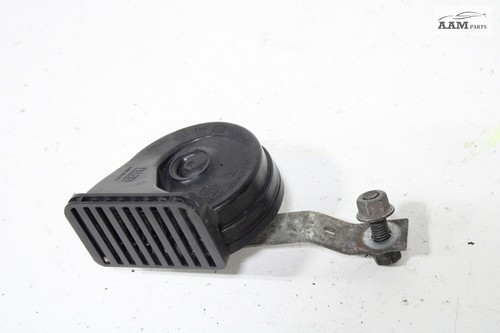 2018-2024 VOLVO VNL 760 FRONT LEFT SIDE HIGH NOTE TONE PITCH SIGNAL HORN OEM