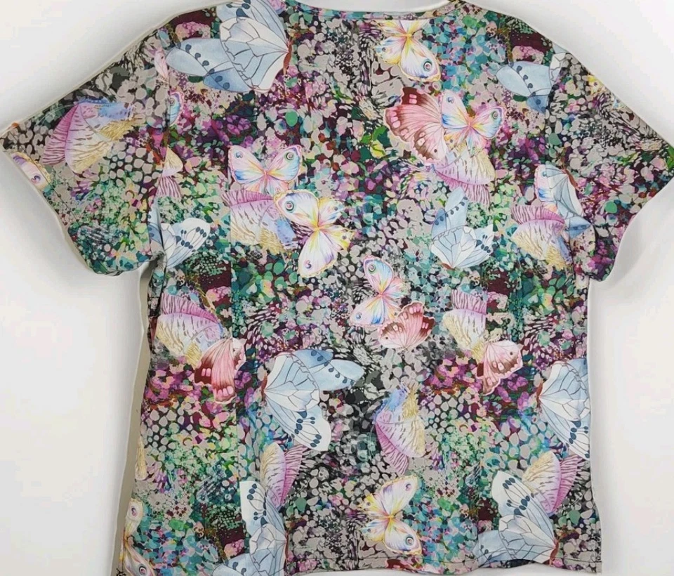 🦋Pandamed Scrub Top Womens Size 2X STRETCH Butterfly Medical Nursing Multicolor - Image 2 of 4