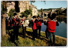 12 ESPALION - La cabrette du Haut rouergue.