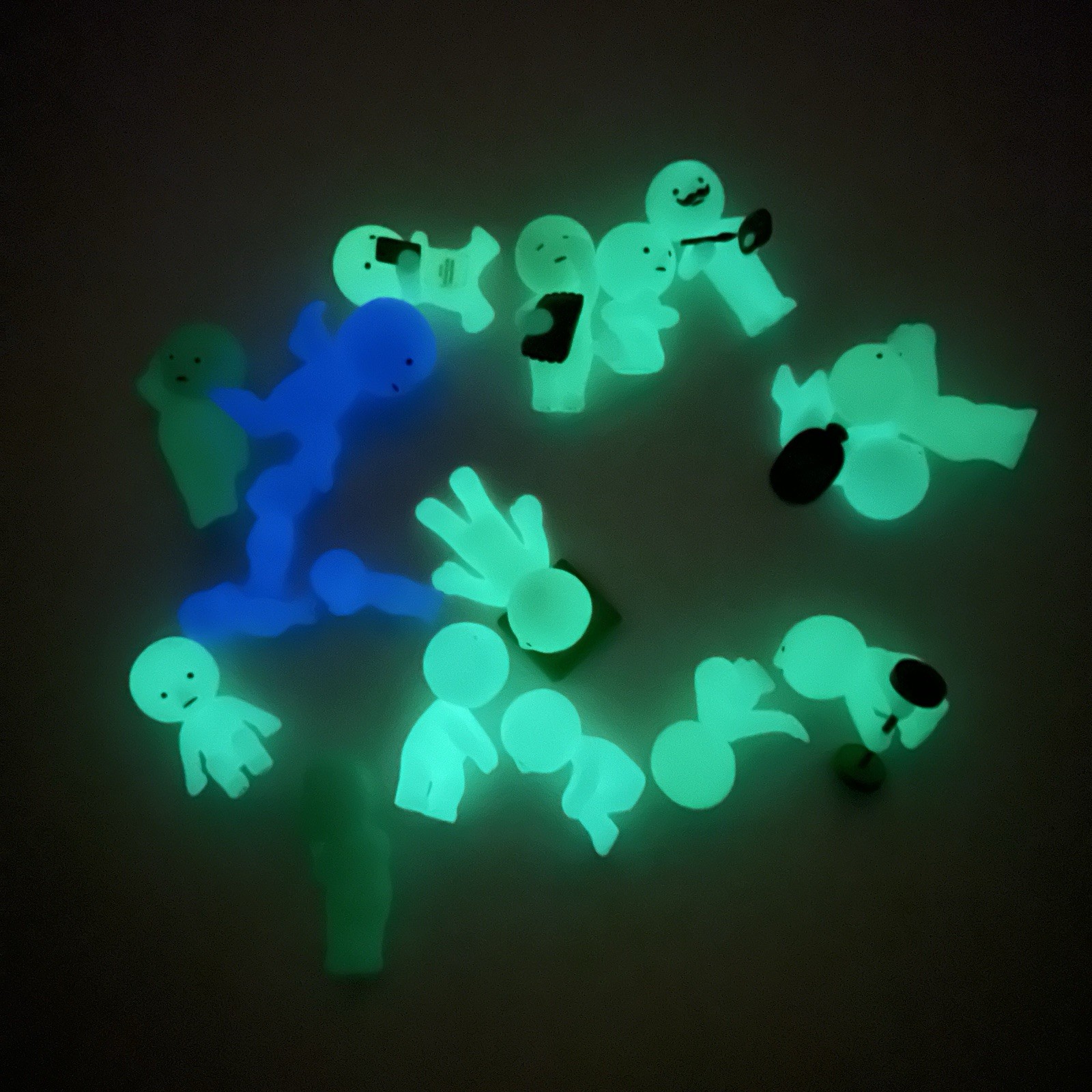 Smiski Glow In The Dark Figure 2018 Lifting 2"