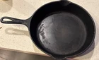 Wagner Ware Vintage Sidney O Cast Iron Skillet 10 inch Does Have A Wobble