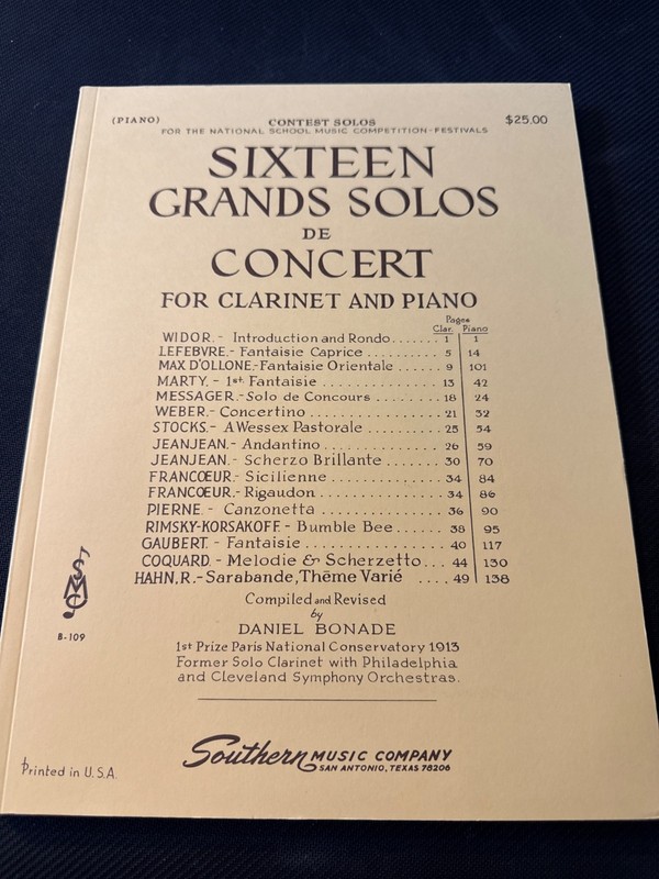 Sixteen Grands Solos de Concert for Clarinet & Piano by Daniel Bonade B-109 SMC