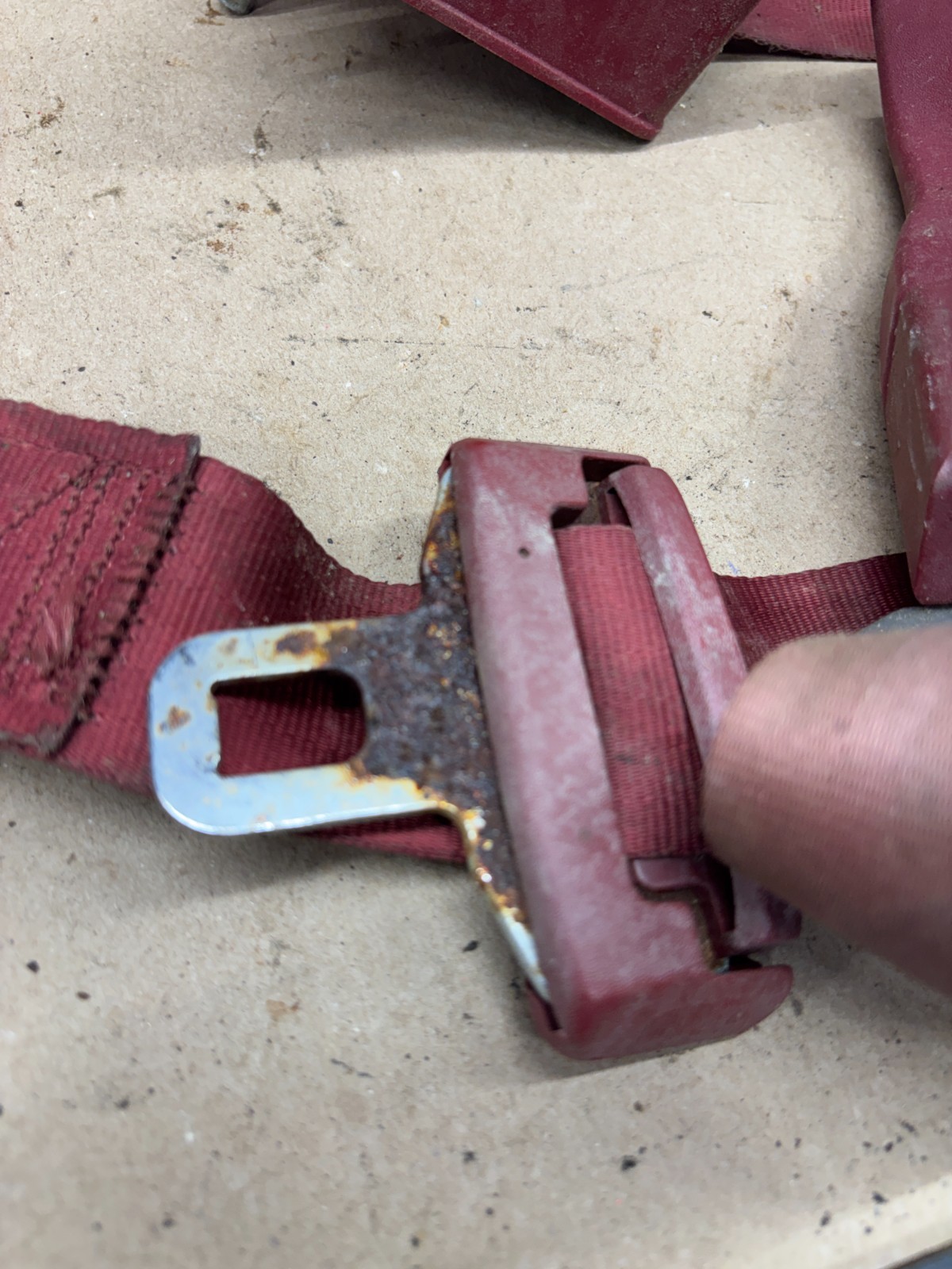 1993 1994 1995 Dodge Ramcharger Van Red Seat Belt Retractor For Parts Fix Rough