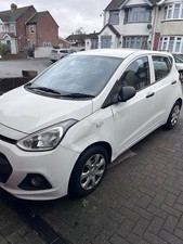 Hyundai i10 2015 low millage damaged repairable