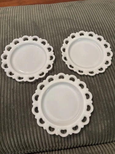 Set Of 3 vintage Anchor Hocking Lace Edge  white milk glass plates