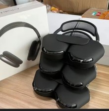 Apple AirPods Max Wireless Over-Ear Headset - Space Gray