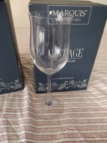 Marquis by Waterford Vintage White Wine Glasses – 8pc (2 Sets),  Boxed