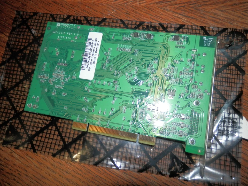 Pinnacle Callisto Rev 7.0 PCI Video Editing Controller Studio Deluxe, 51011615 - Image 2 of 3