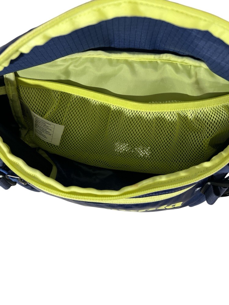 Patagonia Black Hole 5L Waist Pack in Current Blue