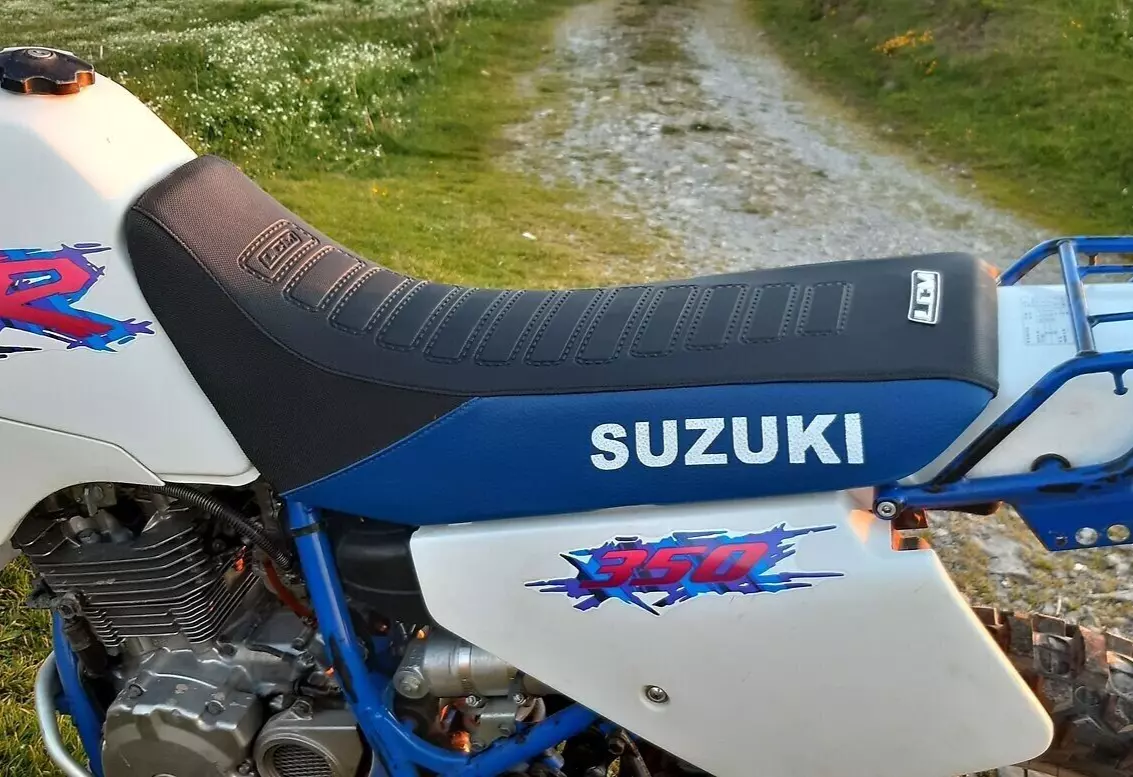 Suzuki dr250 dr 250r dr250s seat cover black blue ULTRAGRIP all