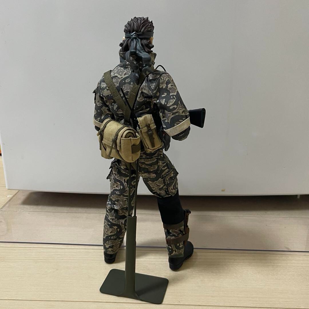 RAH Metal Gear Solid 3 Snake Eater Camouflage Ver. 1/6 Scale