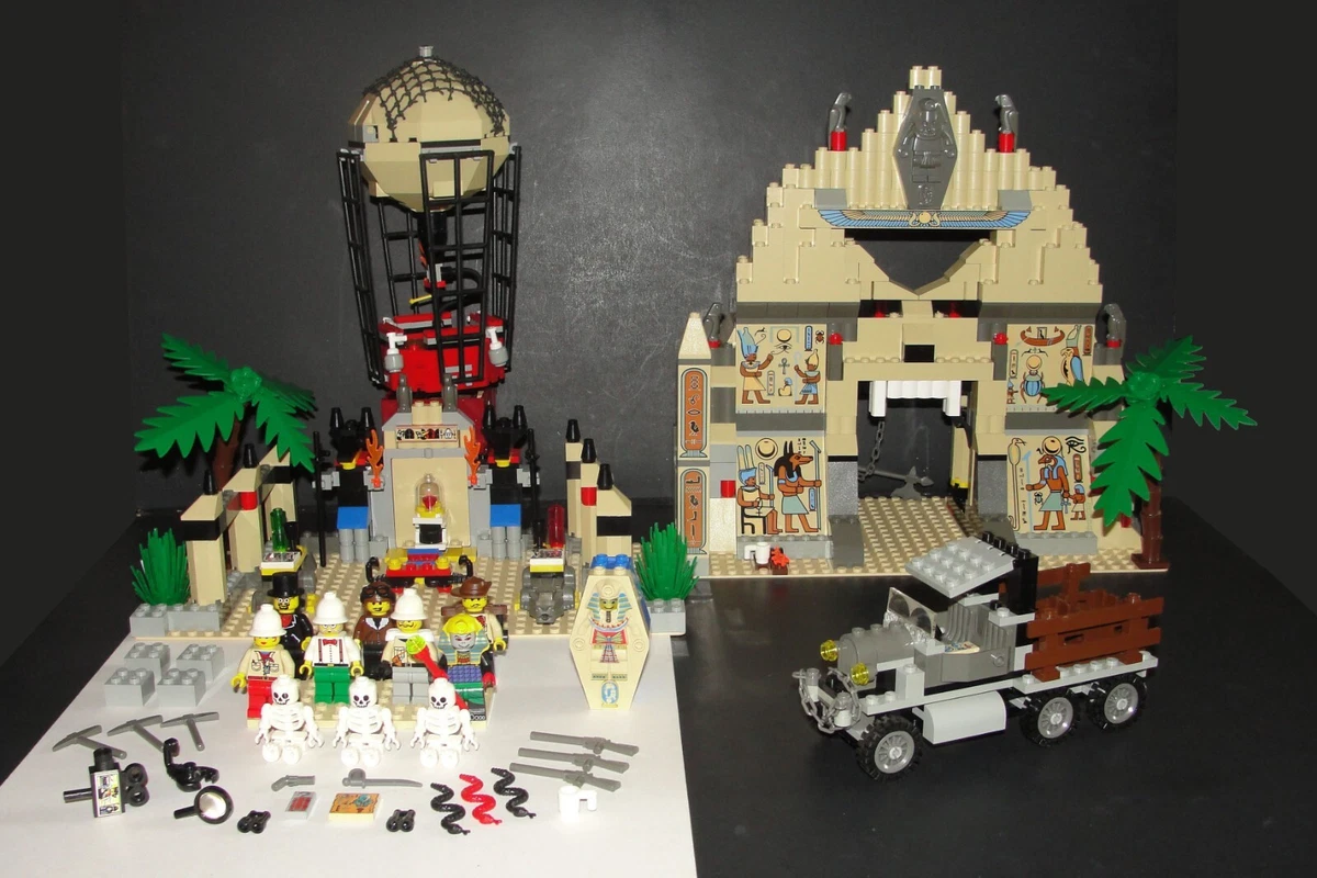 Lego Adventurers 5988 Pharaoh s Forbidden Ruins 1998 Temple of