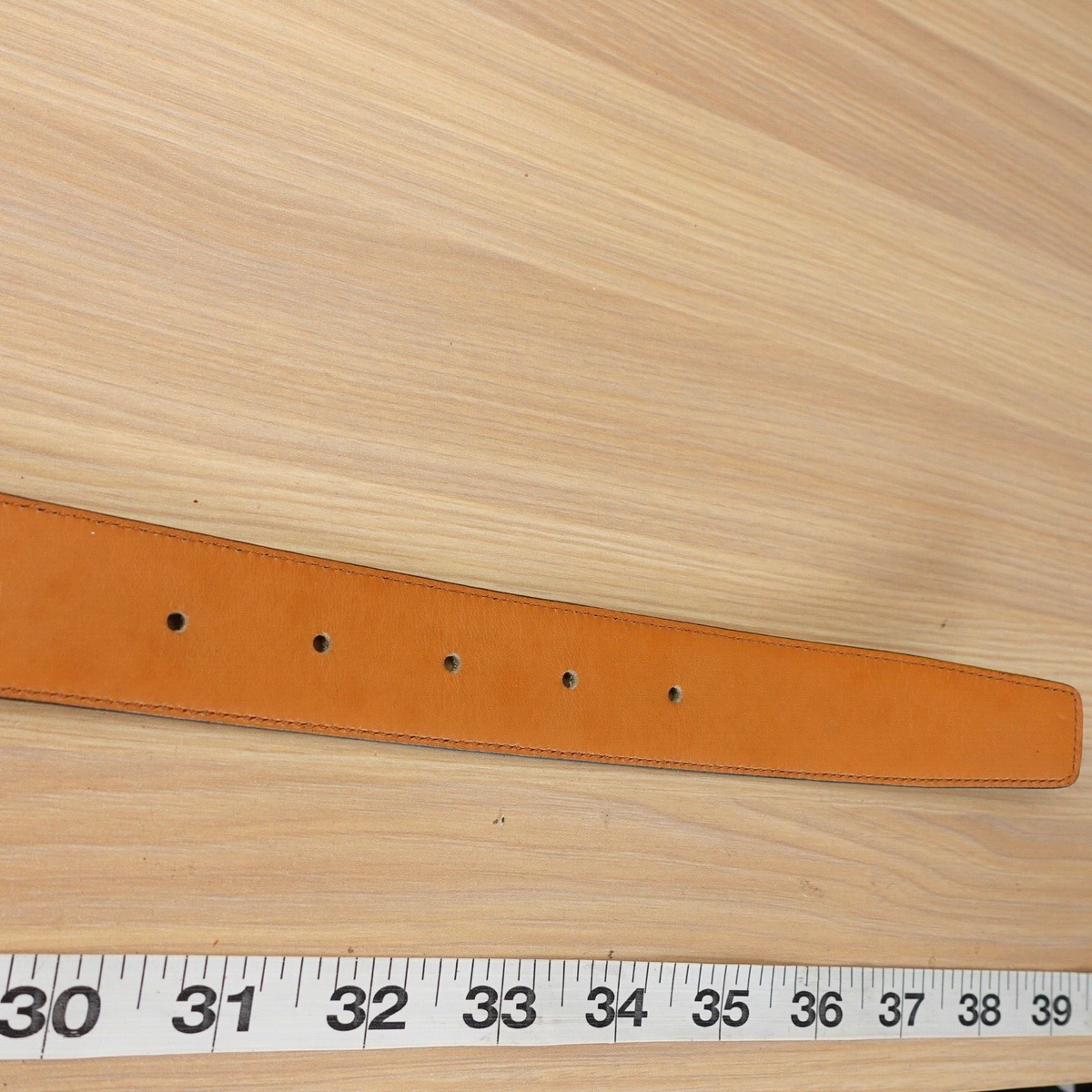 VALENTINO Belt Leather V Logo Gold Buckle Monogram‎ Medium Green Luxury 80 32 Valentino Garavani Green Leather VLogo Belt Size 85cm main image 4