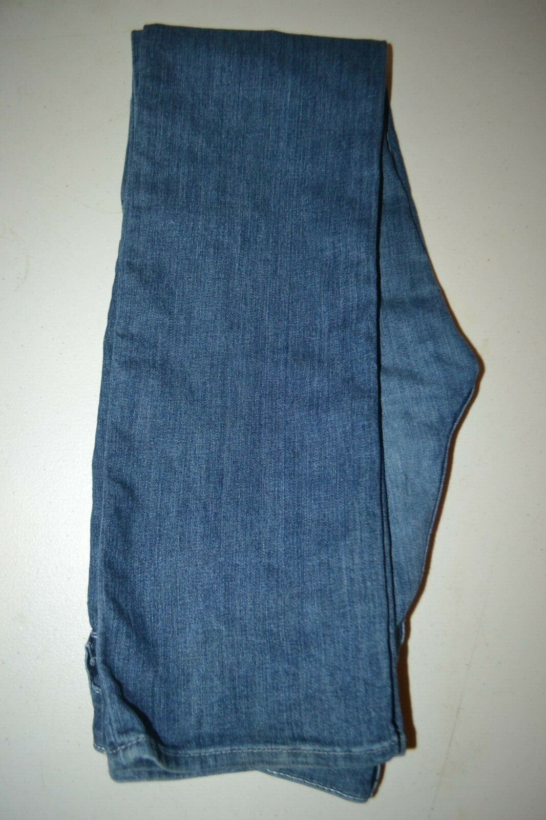 True Religion Women's Straight Embroidered Logo Pocket Flaps Blue Jeans Sz 28x34 thumbnail 11