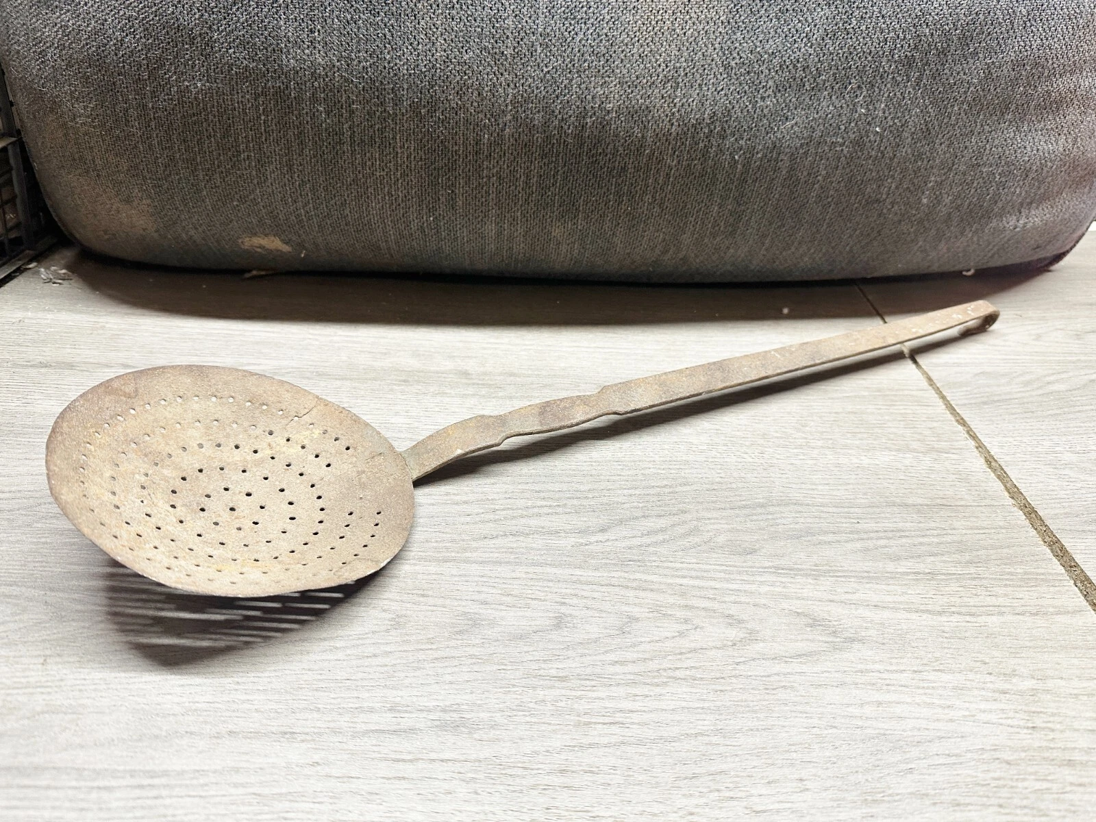 ANTIQUE CAST IRON SKIMMER LADLE STRAINER RUSTIC KITCHEN TOOL COOKWARE 19TH C