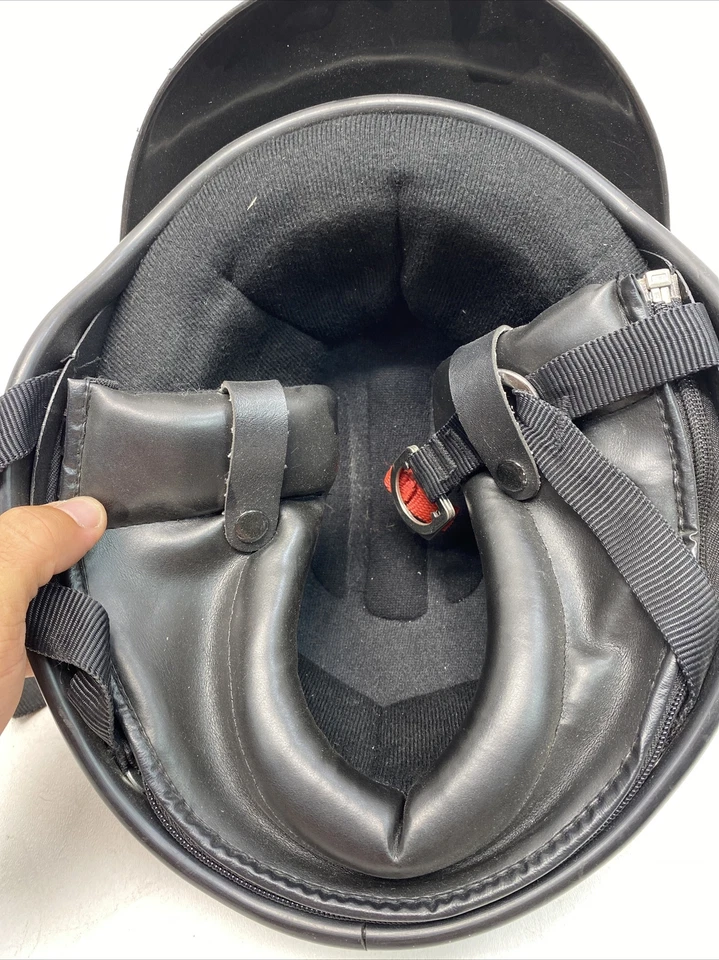 THH Black Motorcycle Helmet Size Medium 57-58 cm With Visor And Neck Warmer Foto 4 de 4