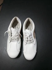 Footjoyladies Golf Shoe Size 9 M