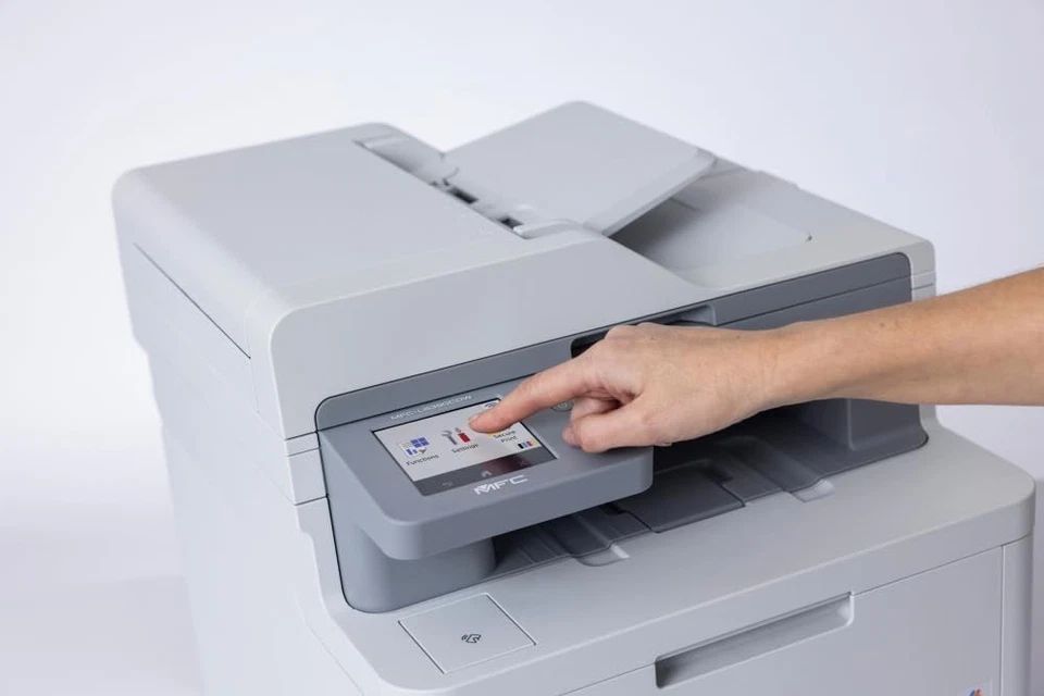 Brother MFC-L8390CDW MULTIFUNZIONE LED A COLORI 30 ppm Wi-Fi - Immagine 2 di 4